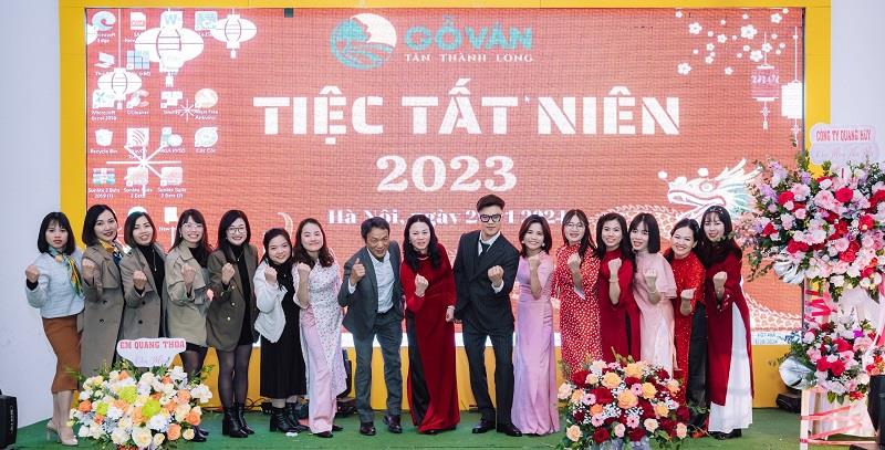 Gỗ Vân tổ chức tiệc Tất niên 2023 đầm ấm, vui vẻ